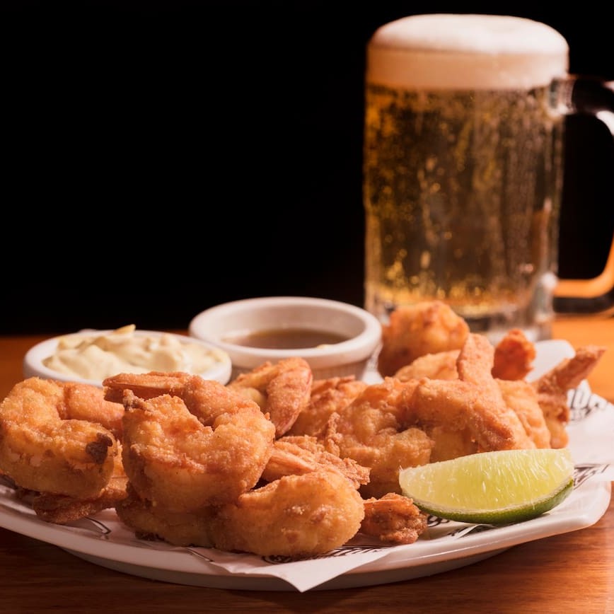 250g de deliciosos camarões. Opção Empanado ou à Paulista. Acompanha molho Oriental e Tartare.