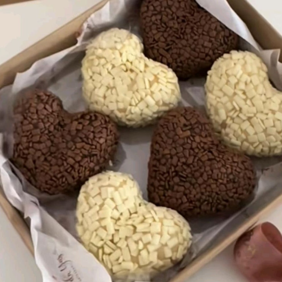 Brigadeiro com morango