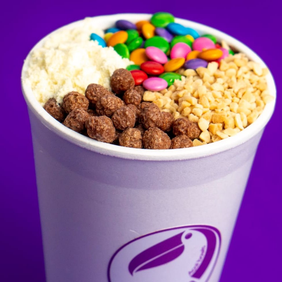 Açaí Premium (Batido) Super Cremoso + Complementos Grátis!  *********Fabricação Própria******      O Açaí Dos Seus Sonhos Está Aqui! Super Cremoso, Delicioso E Feito Com Muito Carinho Para Você. E O Melhor: Você Pode Montar Do Seu Jeitinho, Com Complementos Grátis Para Deixar A Experiência Ainda Mais Incrível!