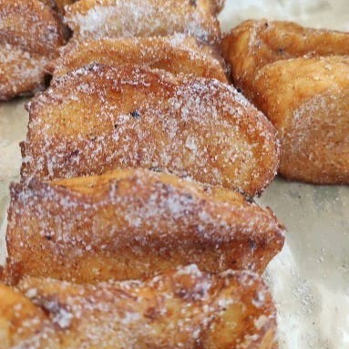 A tradicional rabanada das festas de fim de ano só que durante o ano inteiro aqui na Bonifácio!