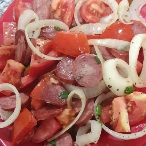 500g de calabresa acebolada, com tomates ..