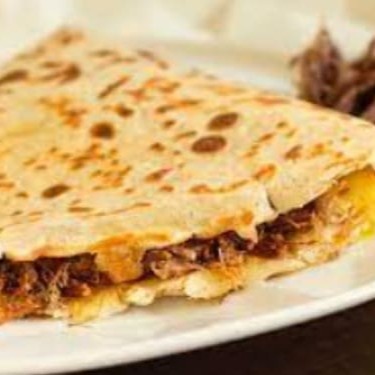 Crepe de massa caseira, super recheado com costela bovina desfiada, mais 1 queijo e 5 acompanhamentos de sua preferência!  #acai #crepe #tapioca #salada #natural #fit #lowcarb #jardimcrepetapioca #lanche #francesa #crepesalgado #crepedoce #tapiocasalgada #tapiocadoce #Catupiry #frango #carneseca #costelabovina #camarão #salmão #salame #presunto #calabresa #peitodeperu #docedeleite #Nutella #romeuejulieta #chocolate #kinderbueno #Milka #nestle #lacta #pizza #hamburguer #artesanal