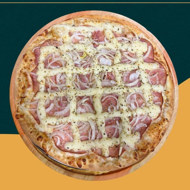 Molho de tomate da casa, mussarela, lombo, cebola, Catupiry e orégano.