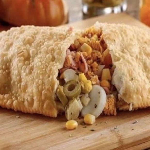 Delicioso Pastel com vários tipos de recheios q quiser