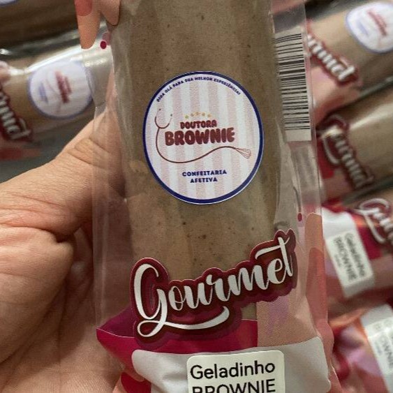 Nosso brownie clássico virou sabor de geladinho! Com pedacinhos extras que deixam cada mordida ainda mais perfeita!