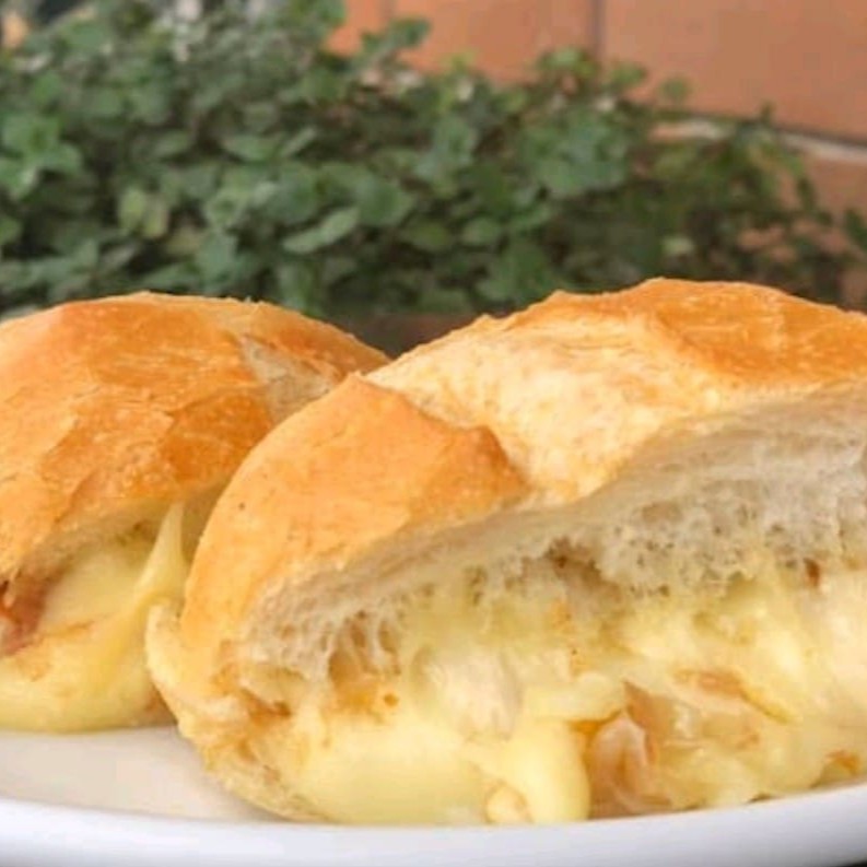 Pão e queijo prato