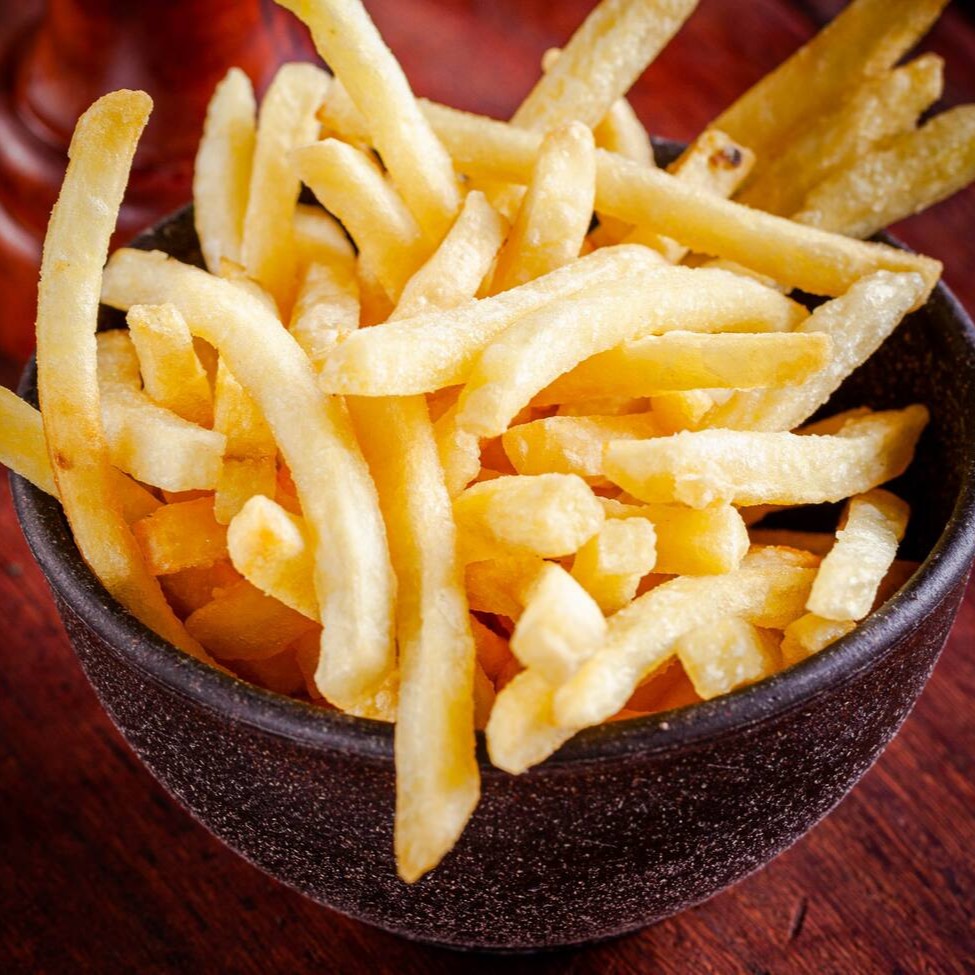 A melhor batata que um delivery já teve, acompanha molho de sua escolha.