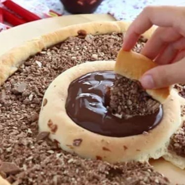 Massa da casa, Chocolate preto e Kit Kat Nestlé