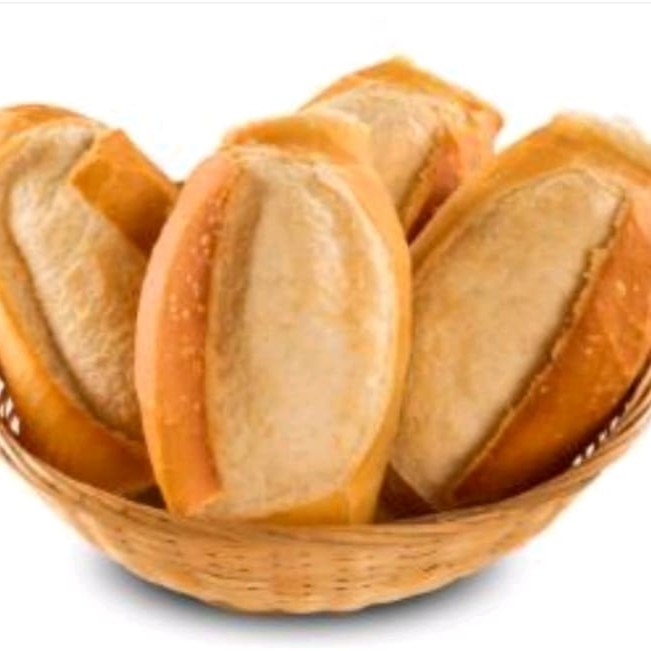 06 pães (frances) 100 gr Queijo Mussarela 100 gr Mortadela Defumada 01 Suco da Fruta (Maracuja ou Uva)