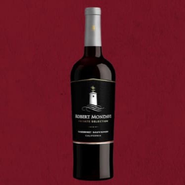 Região: Central Coast / California  Uva: Cabernet Sauvignon  Produto: Robert Mondavi  Vinho Robert Mondavi Private Selection Cabernet Saubignon é perfeito para aqueles que valorizam um bom vinho, com qualidade e tradição. Produzido na Califórnia, apresenta aromas de frutas negras como amora e mirtilo, notas de baunilha e defumadas, seguidos por toques vegetais, que proporcionam um paladar prolongado, com boa quantidade de fruta, sensação tânica fina e macia com ótima estrutura. Excelente opção para servir com carnes vermelhas grelhadas, carnes de caça, lasanha, massas com molhos consistentes e queijos fortes.