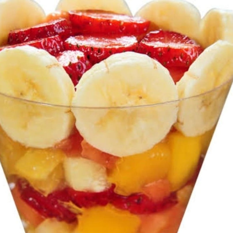 Manga , morango, banana, mamão,uva,maçã,laranja