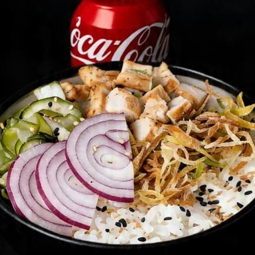 Opção perfeita para você: Monte seu Poke de acordo com as suas preferências e ainda aproveite uma bebida promocional! *obs: o tamanho do seu Poke pode variar de acordo com os ingredientes selecionados!
