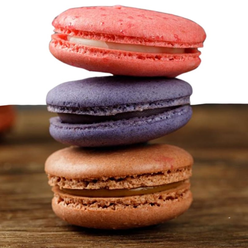 Caixa de macarrons, doce típico francês a base de farinha de amêndoa. sabores sortidos