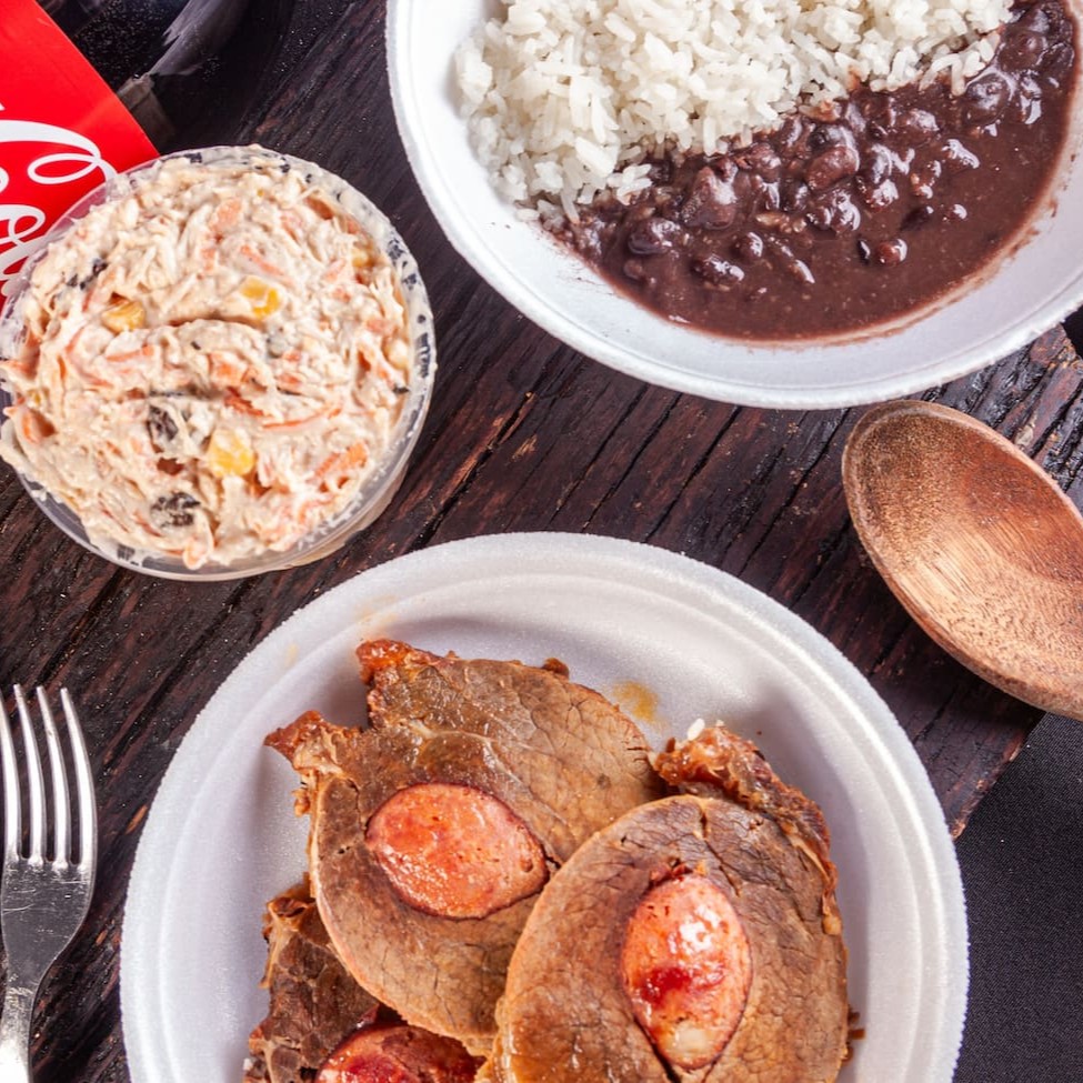 Arroz feijao e Salpicao