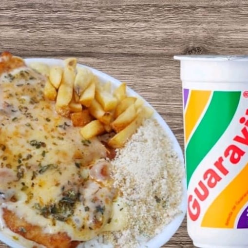 Você não pode ficar de fora dessa. Filé de frango a parmegiana + Guaravita