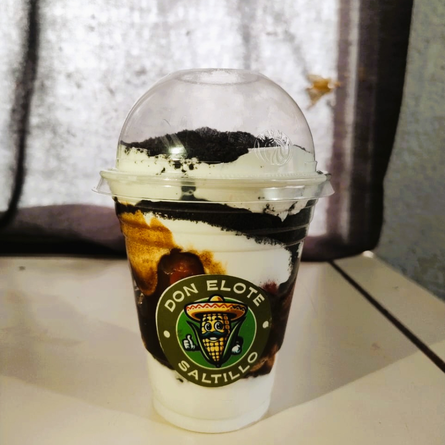 Fresas con Crema y Oreo