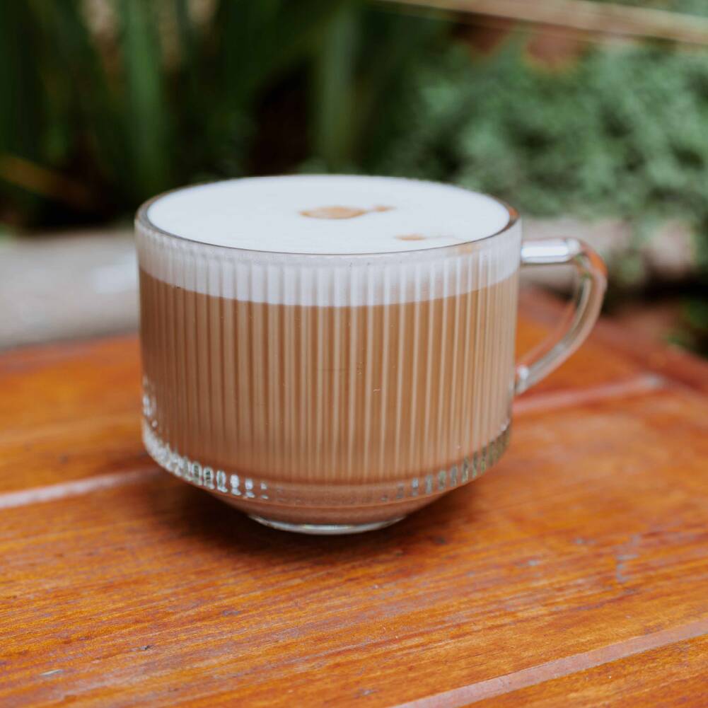 Latte Macciato Caliente