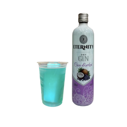 Dose de gin Eternity Sabor coco e açai, uma Garrafinha de 200ml com Gin, Energético Baly em uma Garrafinha de 300ml e 1 Gelo de Coco