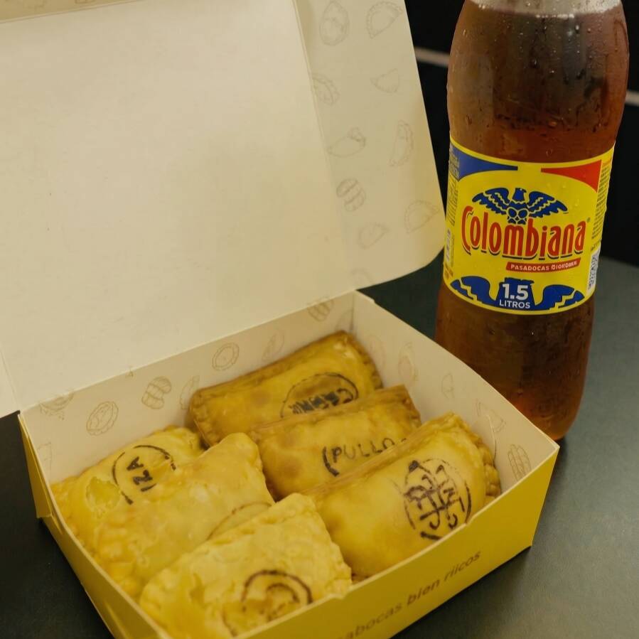 Combo por 5 Empanadas con gaseosa 1,5 sabor a eleg