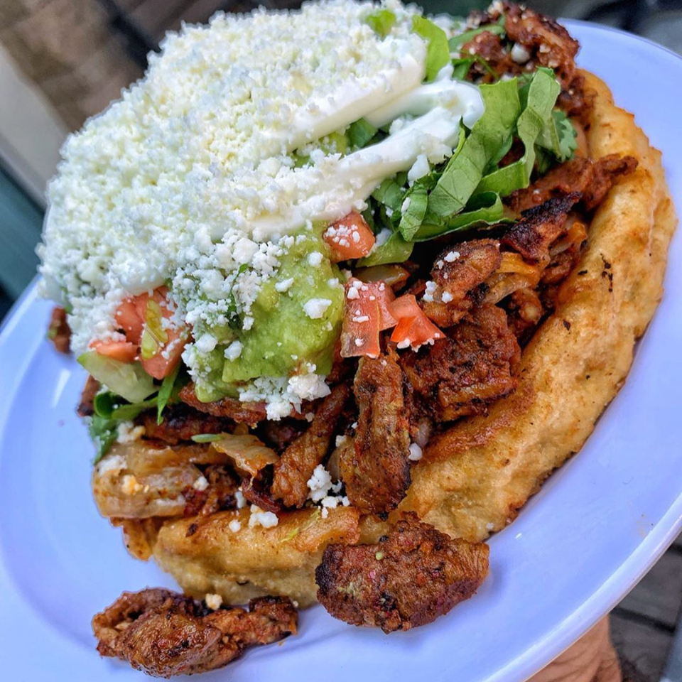 SOPES CON GUISO
