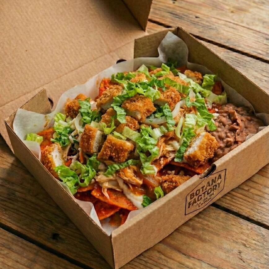 Pedacería Suprema (chilaquiles con milanesa)