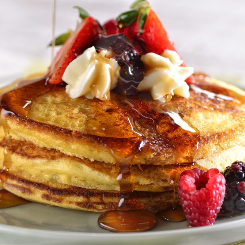 COMBO HOT CAKES CON QUESO COTTAGE