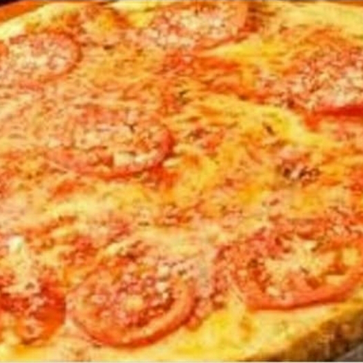 MUSSARELA, MOLHO AO SUGO, TOMATE FRESCO LAMINADO, PARMESÃO E ORÉANO