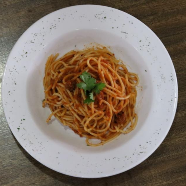 Espagueti con Salsa