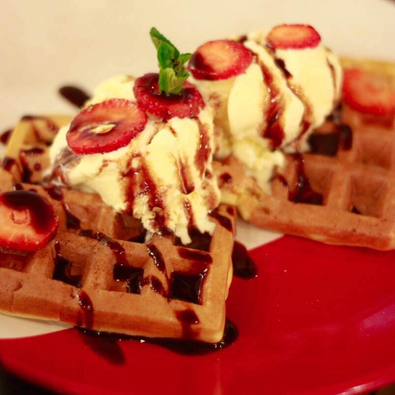 Waffle con helado