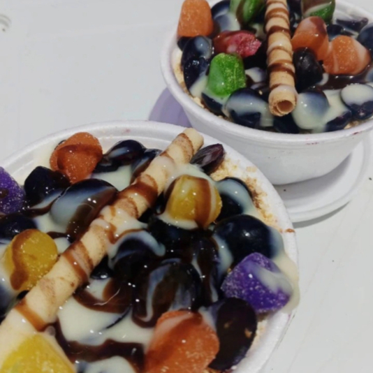 Açaí,leite em pó,mm,jujuba,uvas,leite condensado