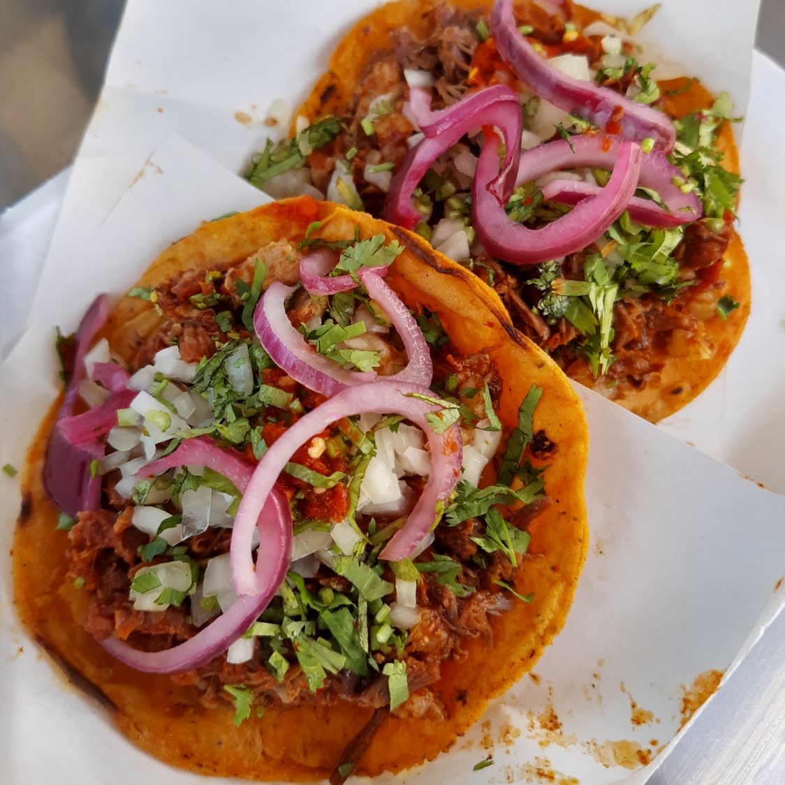 Tostada de Birria