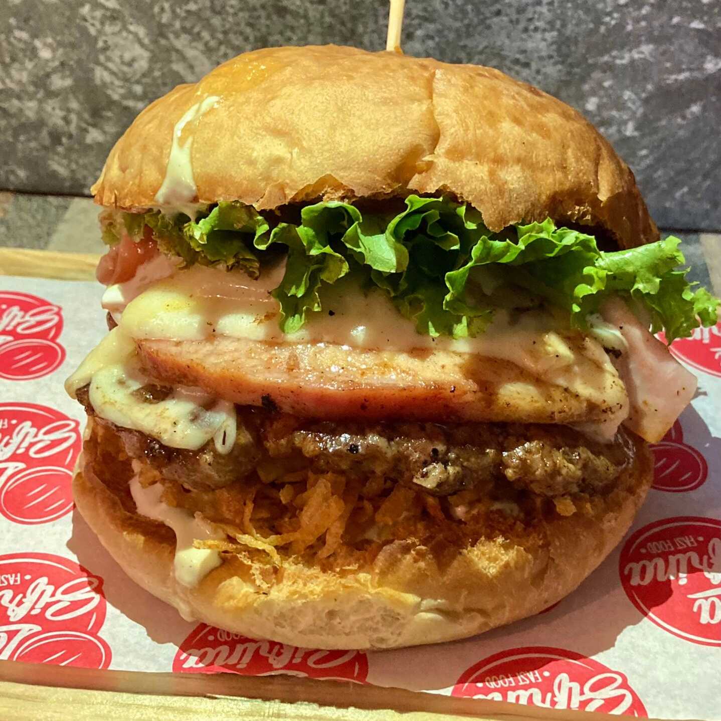 Hamburguesas la Cartelúa