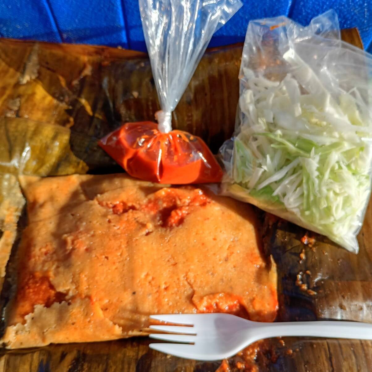 1 Tamal de Pollo