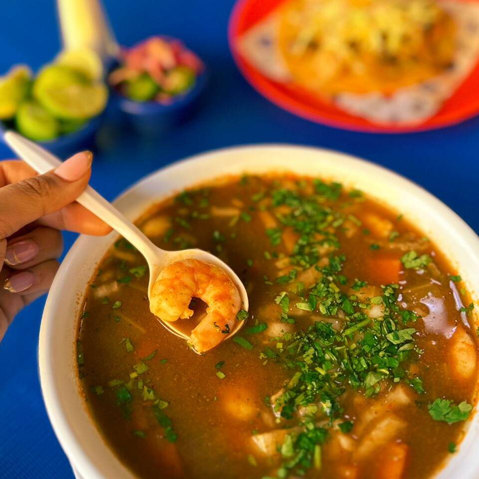 Caldo de Camarón