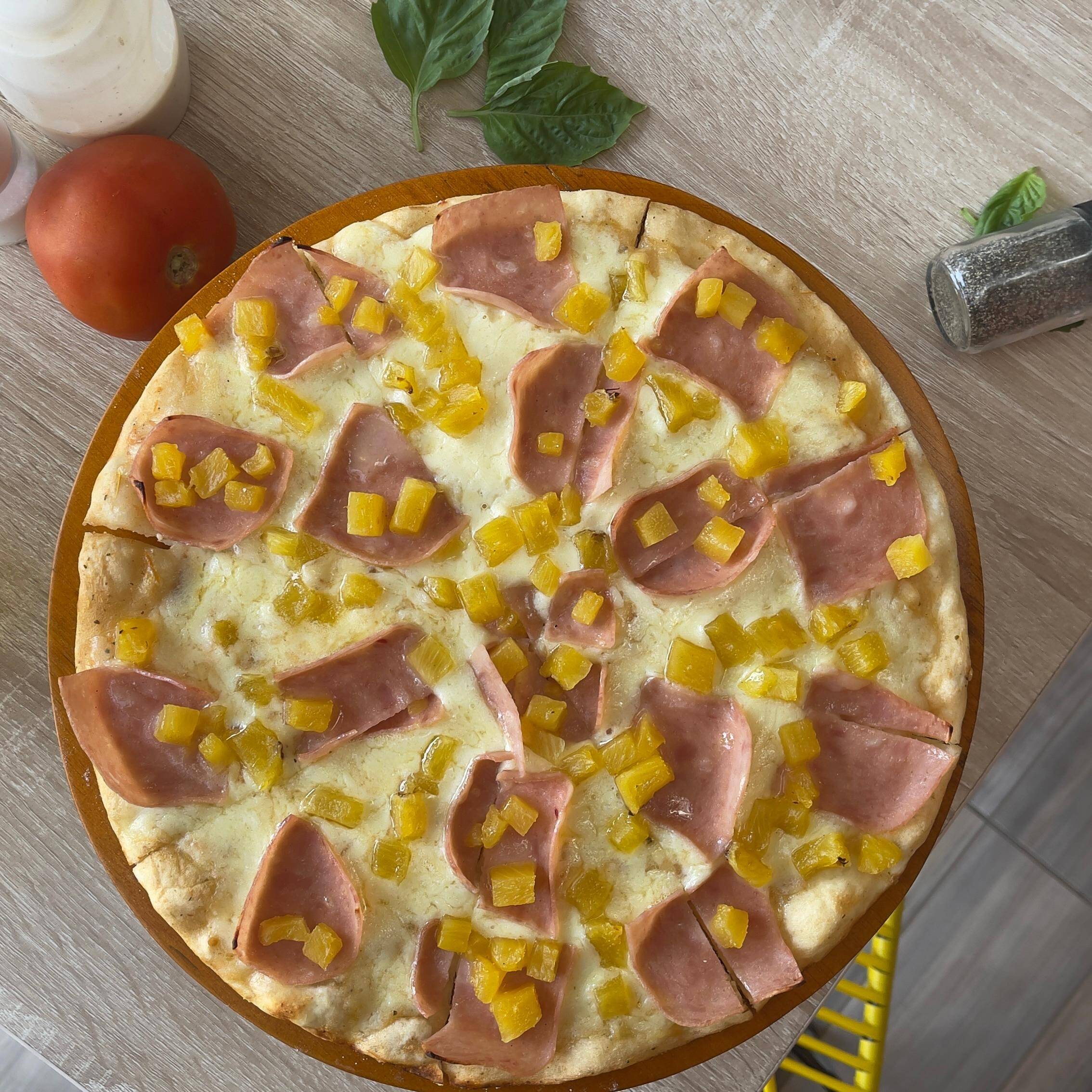 Pizza Hawaiana
