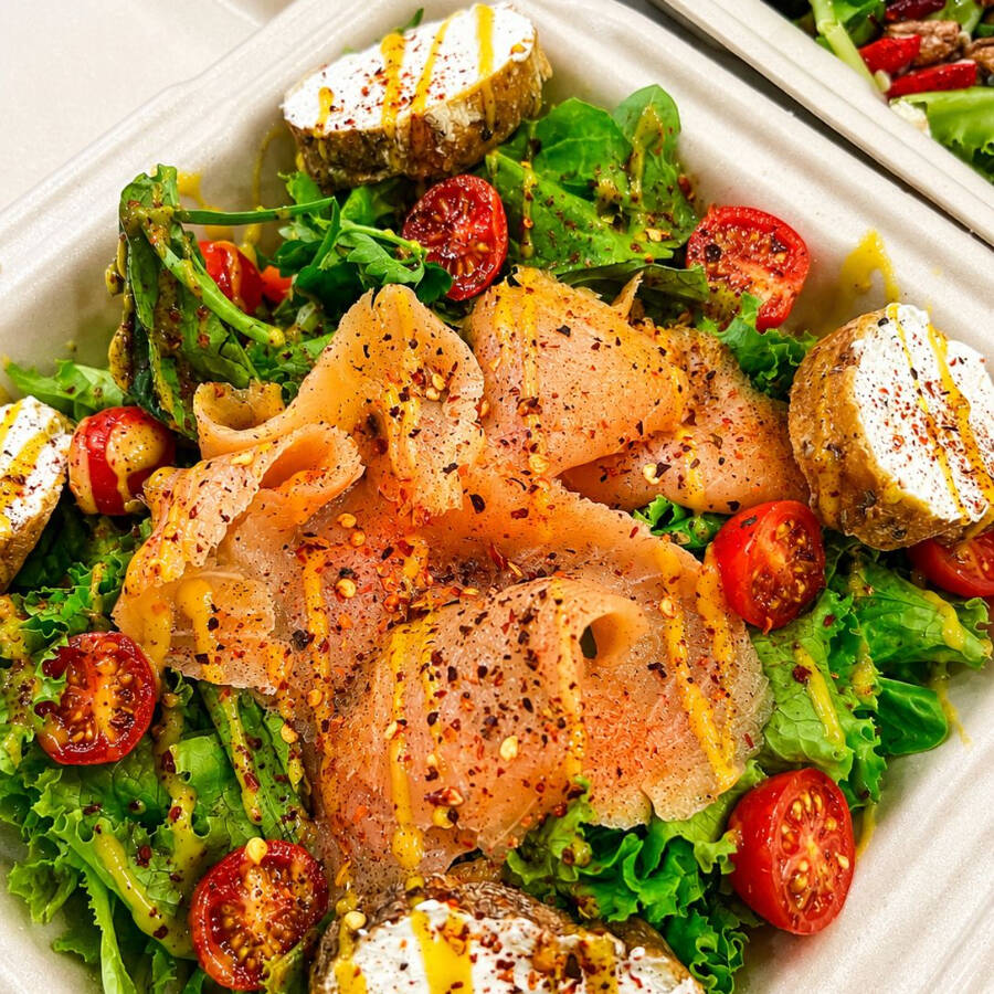 ENSALADA DE SALMÓN