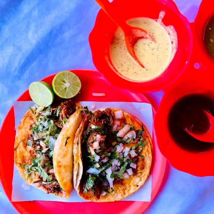 Combo Tacos Mixtos + Consomé