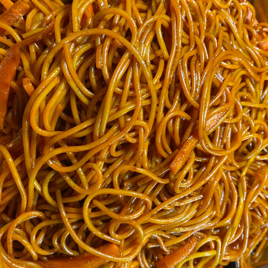ESPAGUETI ORIENTAL