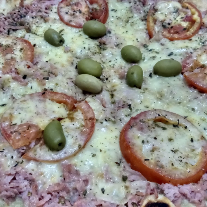 MOLHO DE TOMATE, PRESUNTO, MUSSARELA