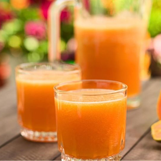 Lúcuma. Papaya y Naranja