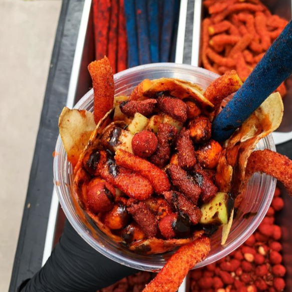 PAPAS LOCAS GRANDES SABOR SALSA NEGRA