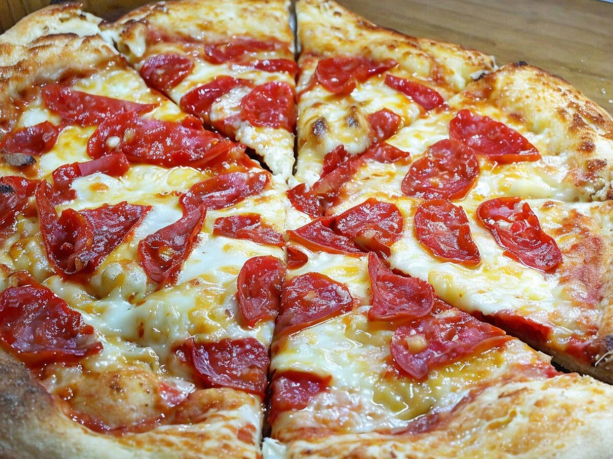 Forever Pizza Suc. Viñedos