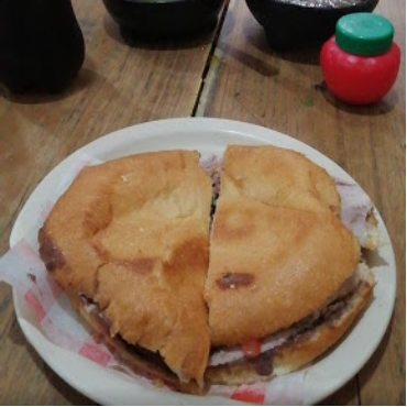 TORTA CHICHARRON DE QUESO