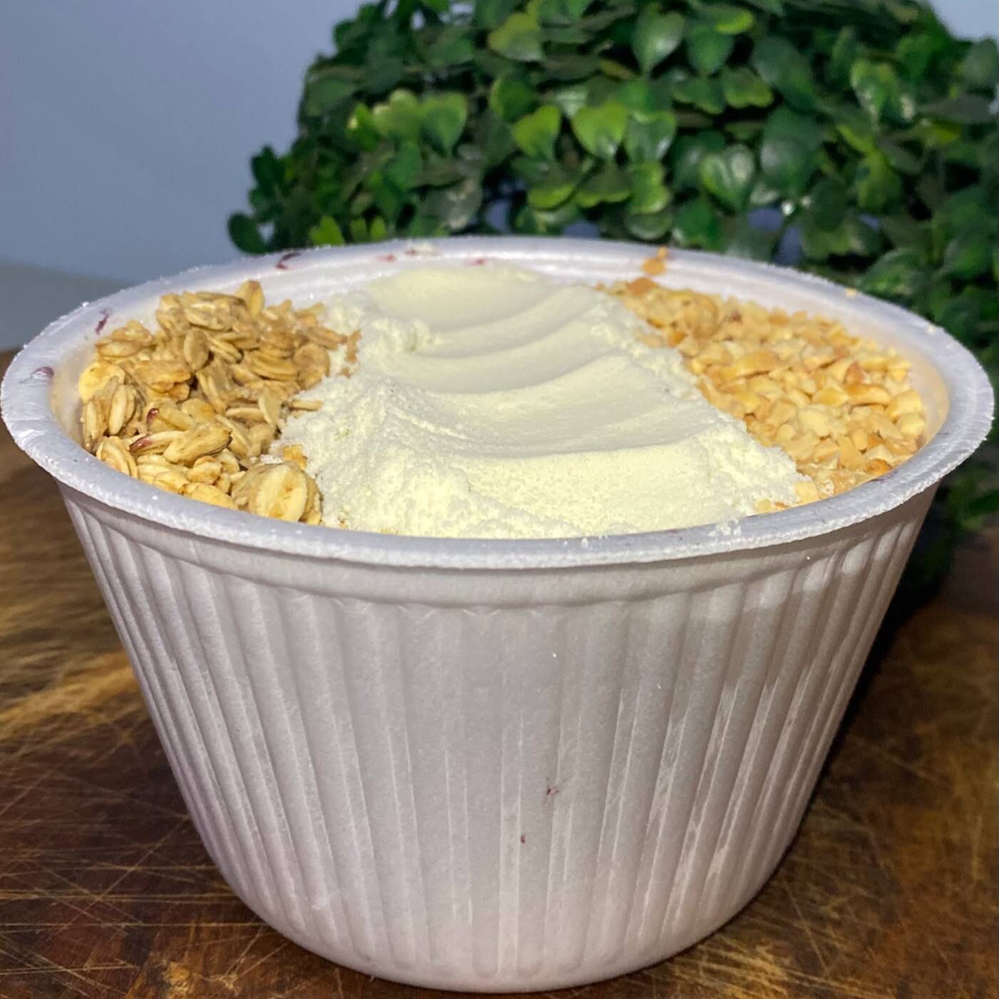 Açaí delicioso, cremoso e super refrescante! 💜
Monte do seu jeitinho com adicionais à sua escolha e aproveite essa delícia a qualquer hora. 😋✨