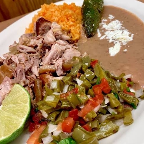 Plato de Carnitas (porción Personal)