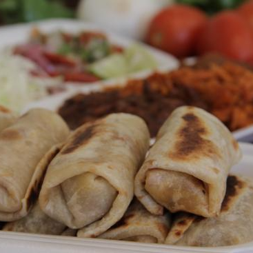 BURRITO 2 GUISOS + 2 BURRITOS DE FRIJOL