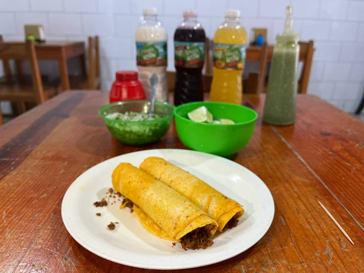 Los Jarritos (Panteón)