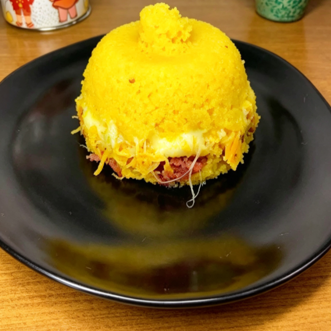 Cuscuz com frango, calabresa e mussarela