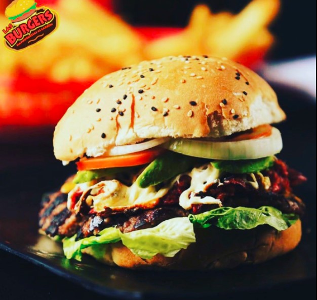 BRONTOS HAMBURGUESAS AL CARBON AV CHICHEN ITZA