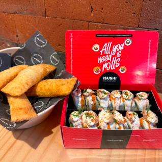 12 Makis + 4 Tequeños